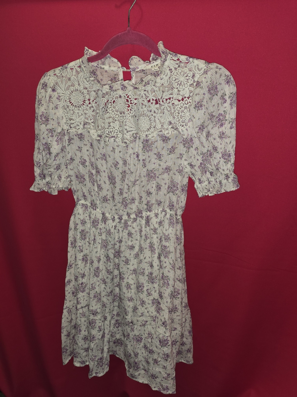 Lace Yoke Floral Midi Dress in Lavender